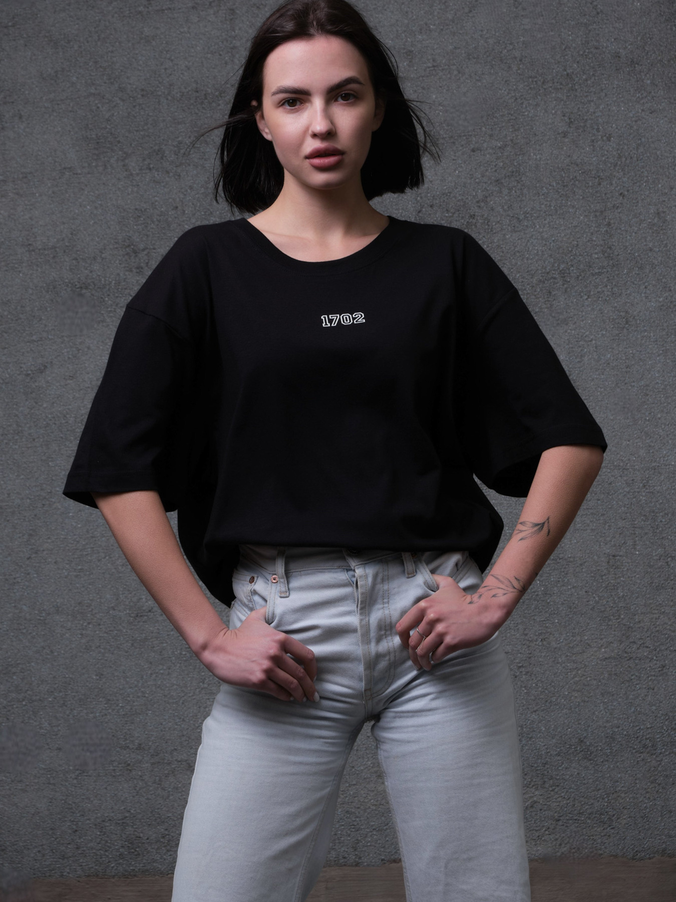 Футболка Without модель 8049283 Фото