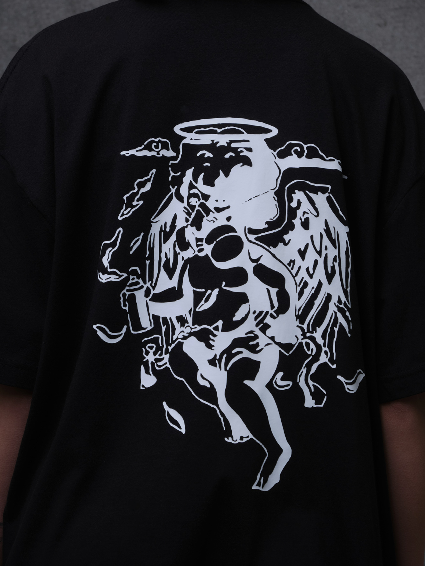 Футболка Without модель 8049283 Фото