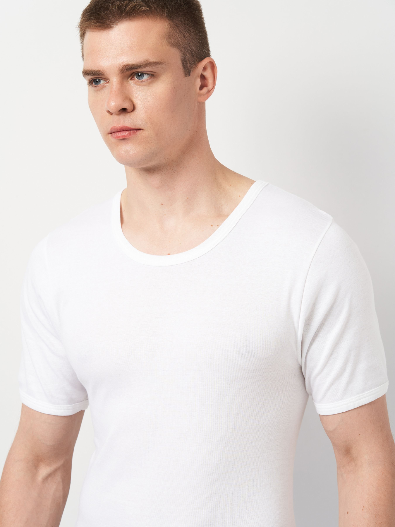 Футболка C&A модель 72140 Фото