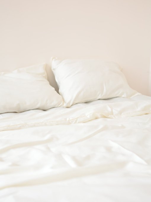 Комплект постельного белья с ткани Сатин молочный цвет BedclozZzes модель 15709 Фото