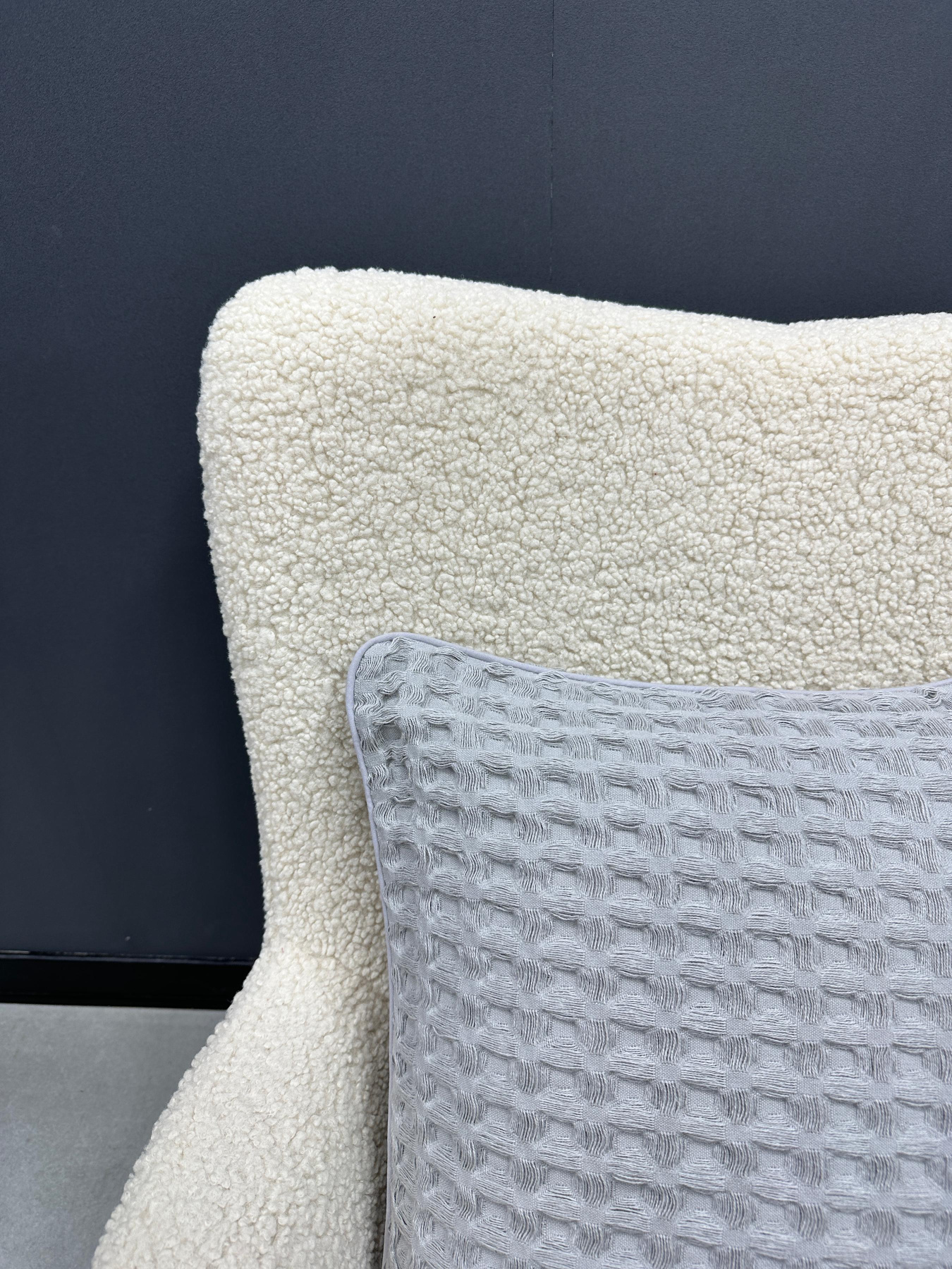 Плед на ліжко сірий МАЕСТРО модель 105426 Фото