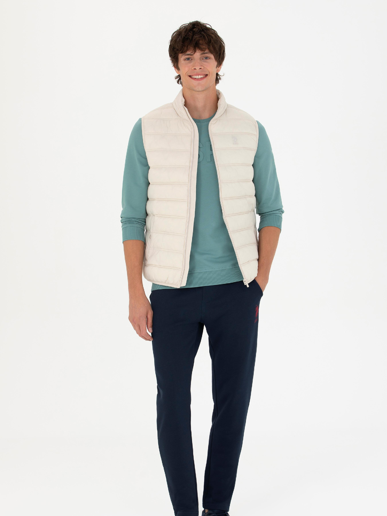 Утеплений жилет US Polo модель G081GL010.000.1631483.VR049 Утеплений жилет US Polo модель G081GL010.000.1631483.VR049 Фото