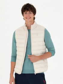 Утеплений жилет US Polo модель G081GL010.000.1631483.VR049 Утеплений жилет US Polo модель G081GL010.000.1631483.VR049 Фото