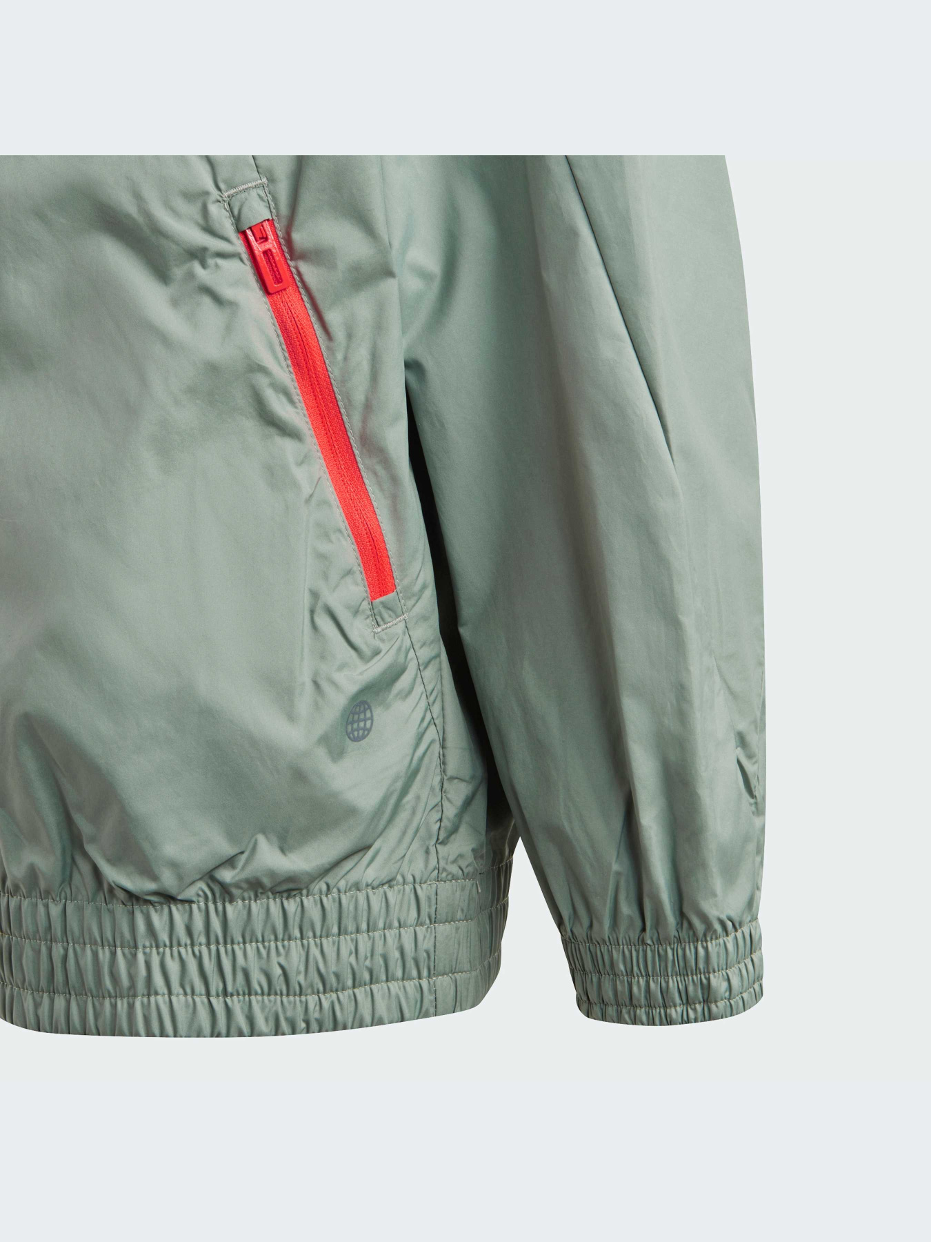 Ветровка Adidas модель HR6374 Ветровка Adidas модель HR6374 Фото