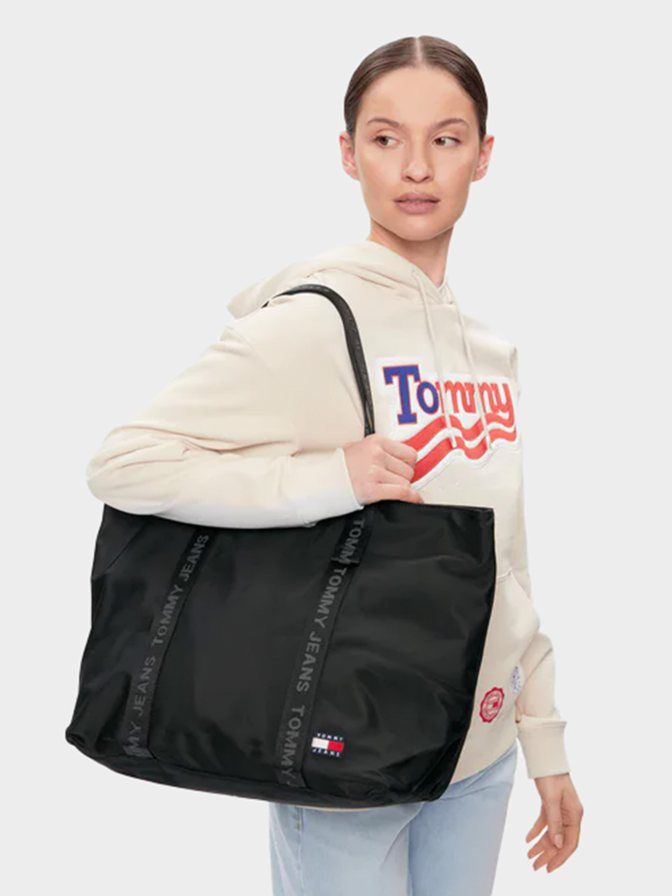 Сумки Tommy Hilfiger модель AW0AW15819-BDS Фото