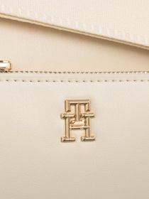 Сумки Tommy Hilfiger модель AW0AW15991-AEF Фото
