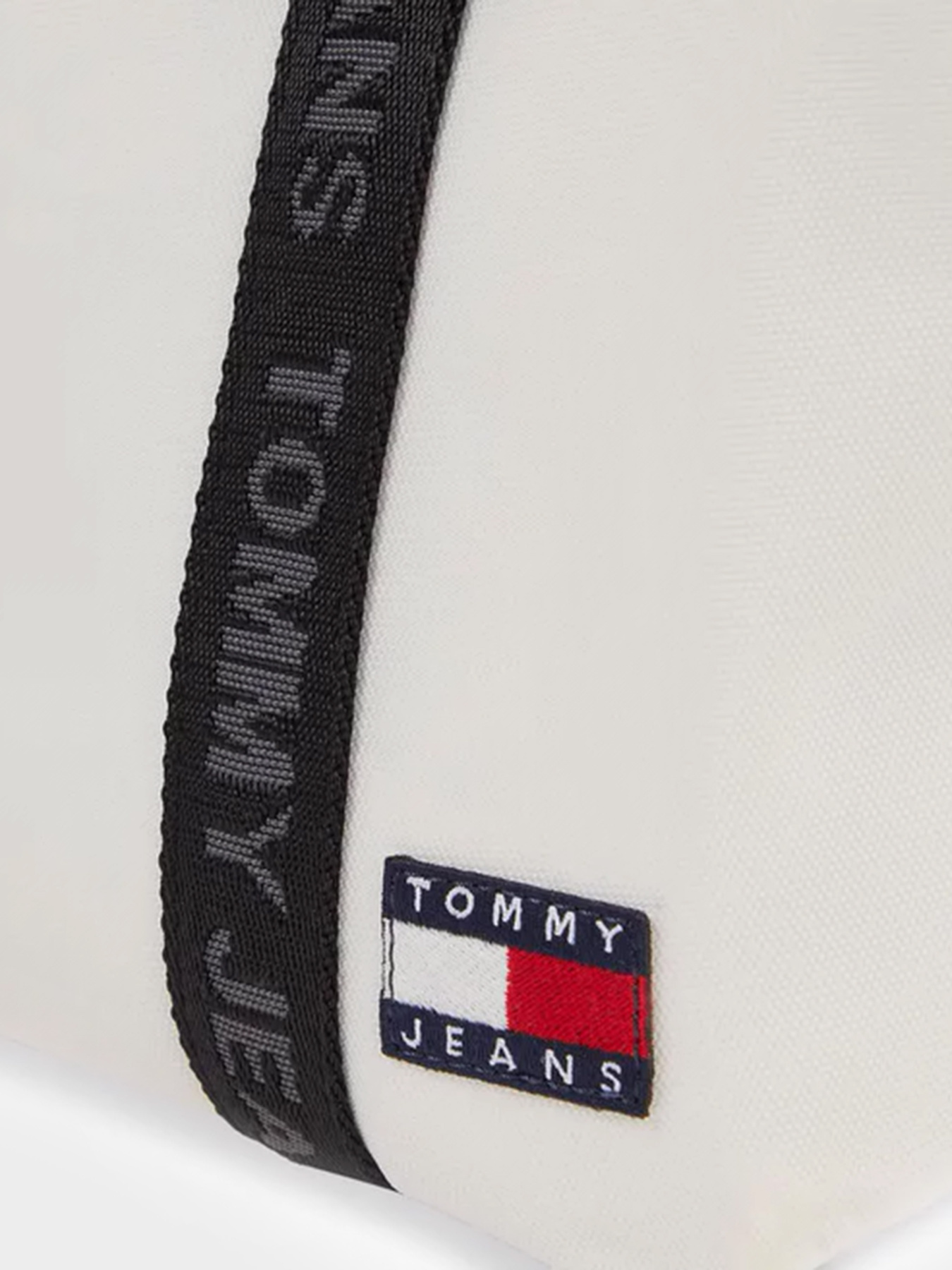 Сумки Tommy Hilfiger модель AW0AW15817-YBH Фото