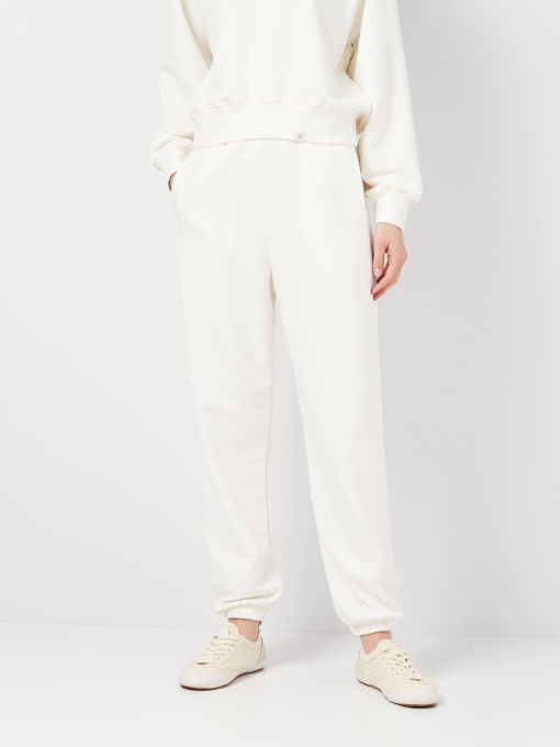 Джоггеры Роза модель 231025_milk Фото