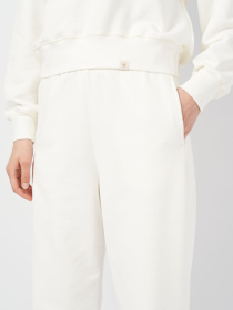 Джогери Роза модель 231025_milk Джогери Роза модель 231025_milk Фото