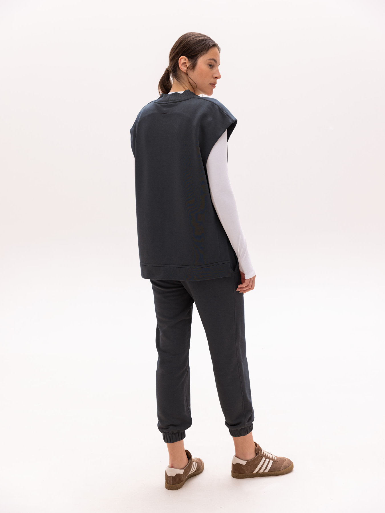 Жилет Роза модель 231205_grey Фото