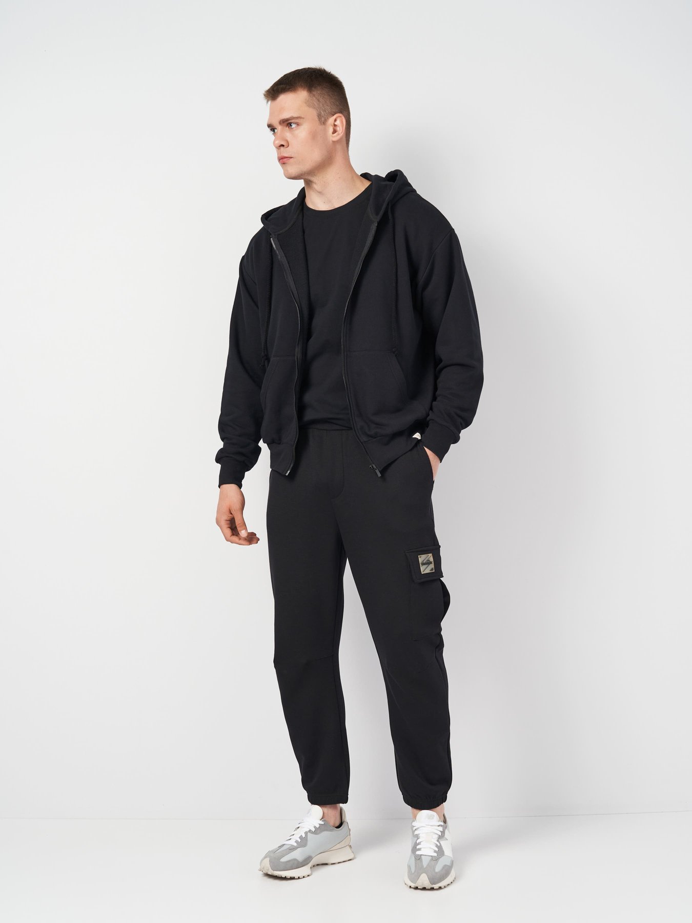 Кофта Роза модель 211140_black Кофта Роза модель 211140_black Фото