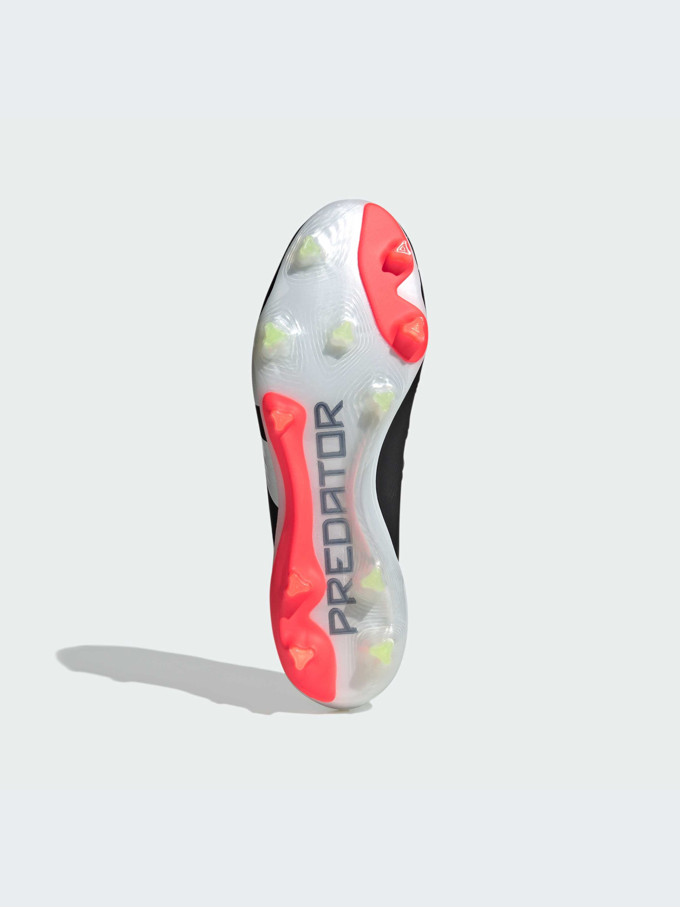 Бутсы Adidas Predator модель IE1802 Фото