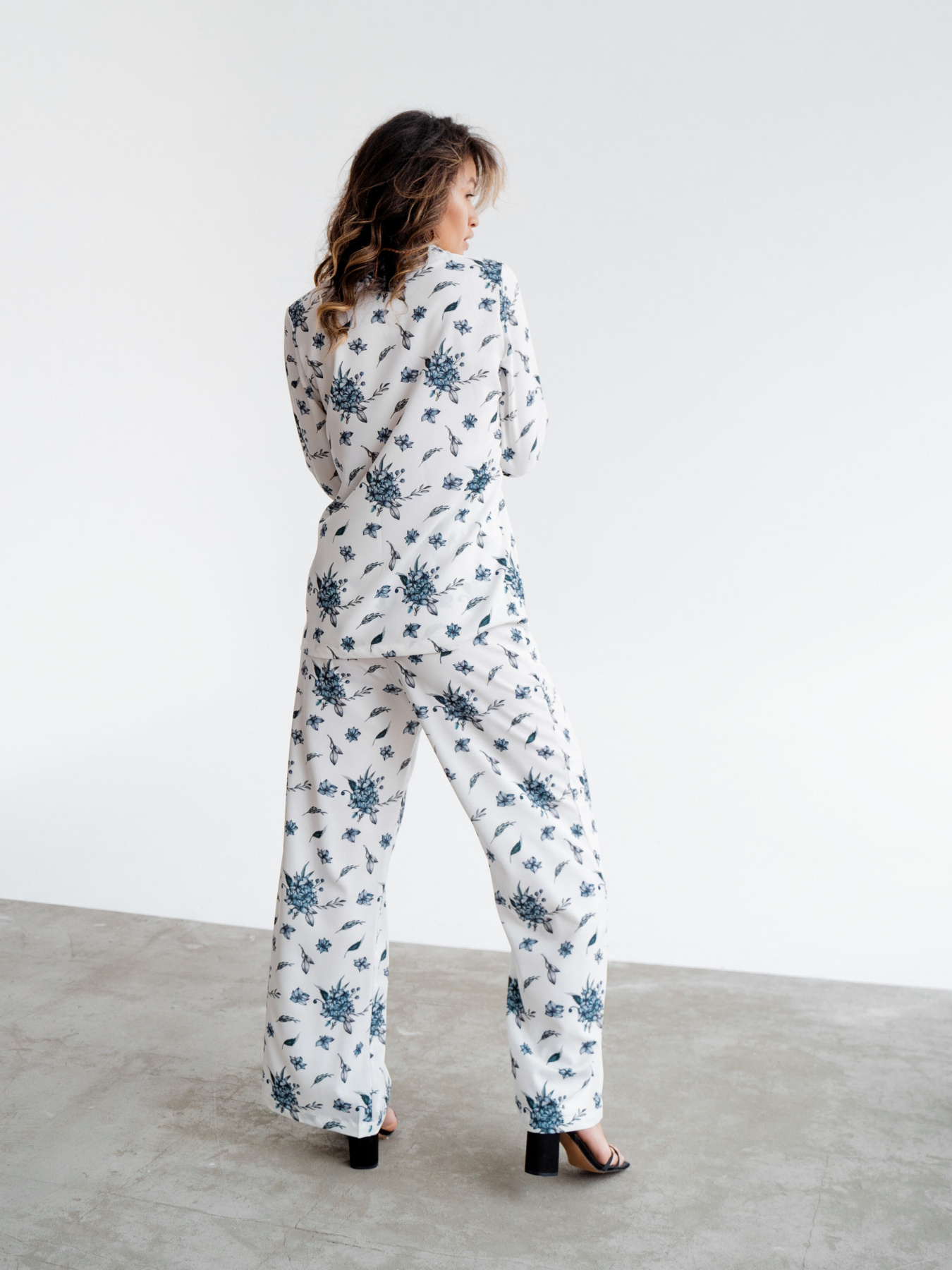 Костюмы MON VOL модель mv1532 Фото