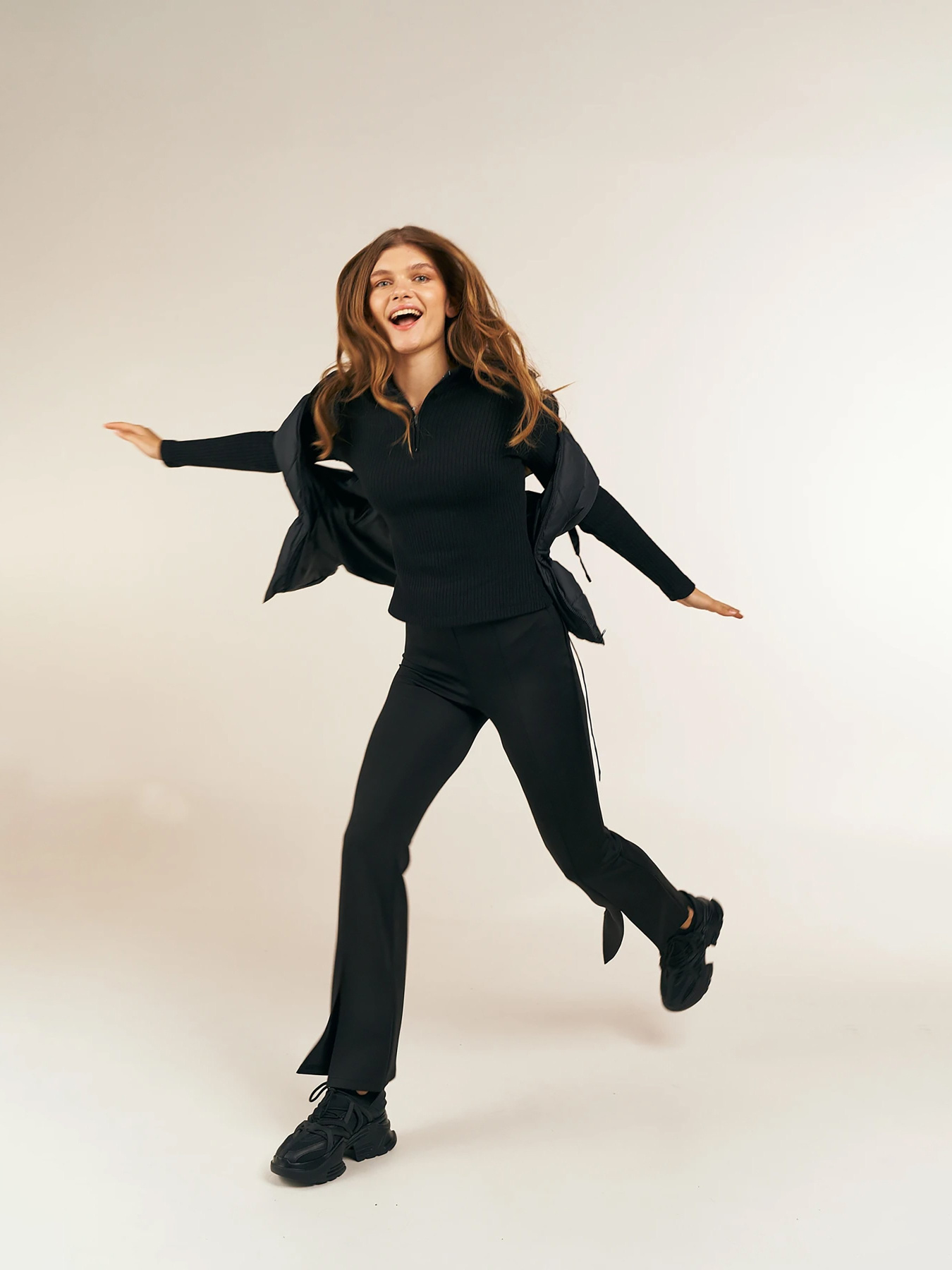 Брюки повседневные LAWA модель 2000989941798 Фото