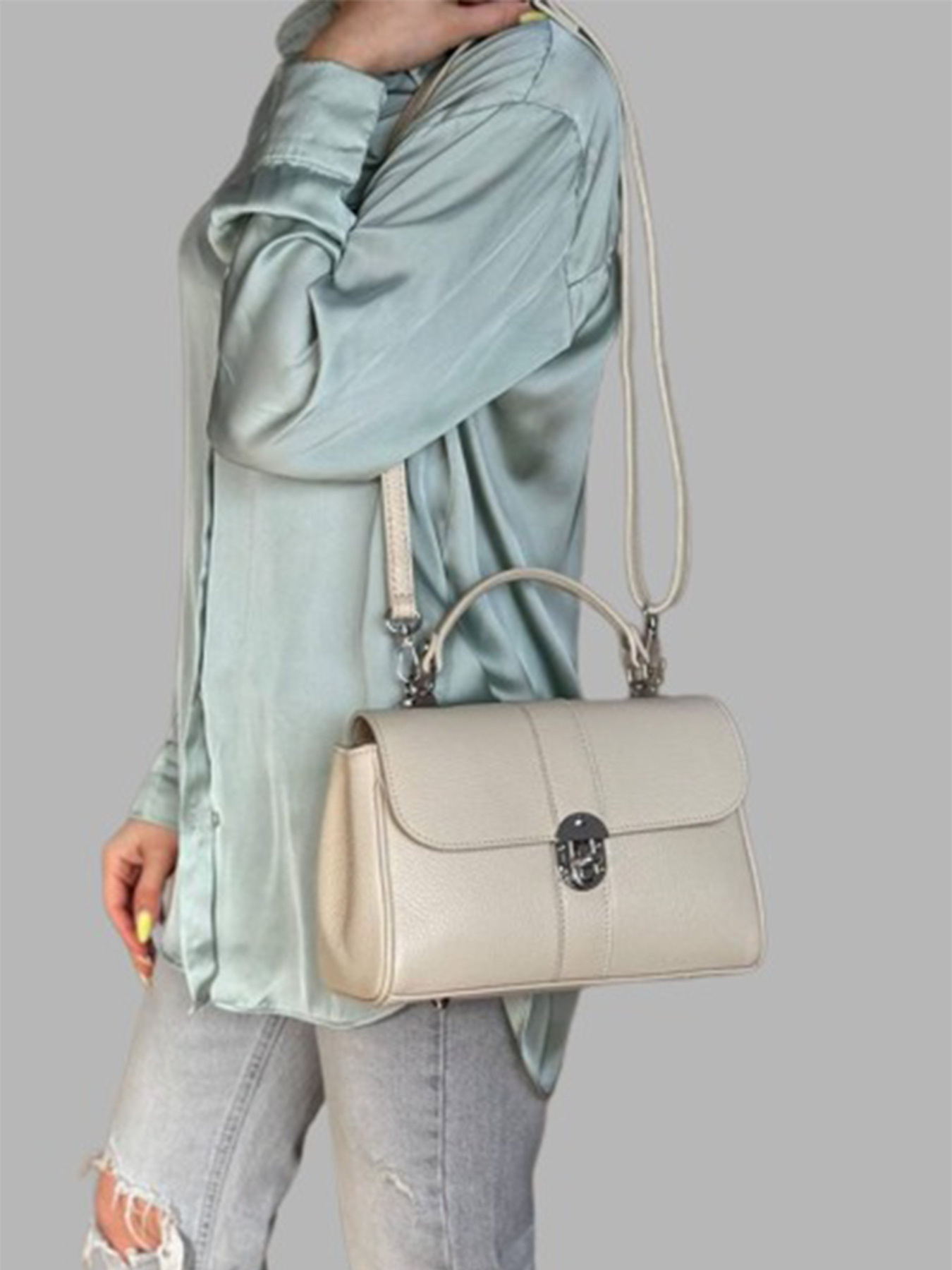 Сумка Bella Bertucci модель 4222-11-32 Фото