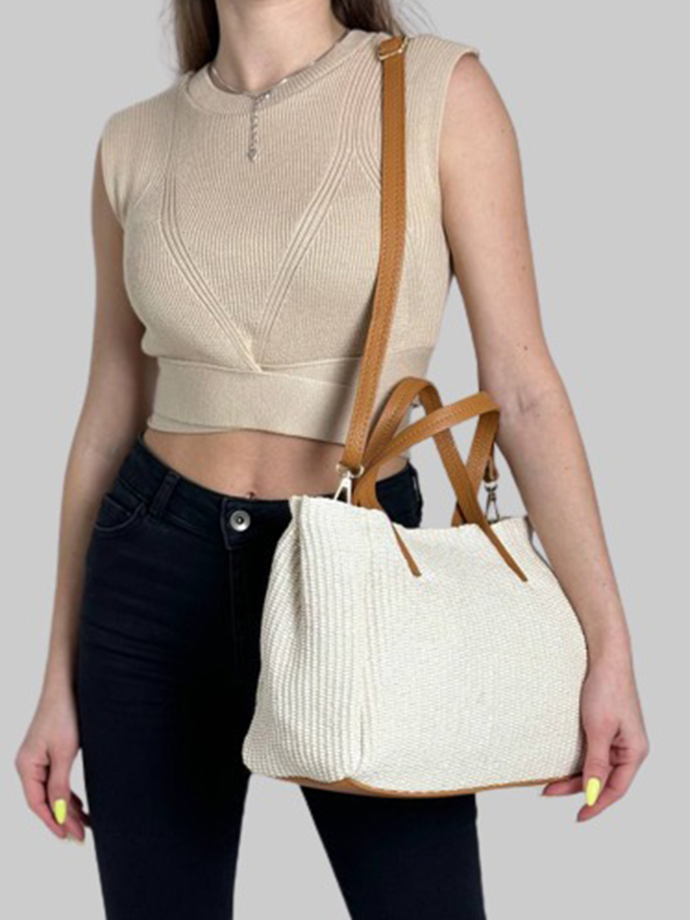 Сумка Bella Bertucci модель 5037-11-32 Фото