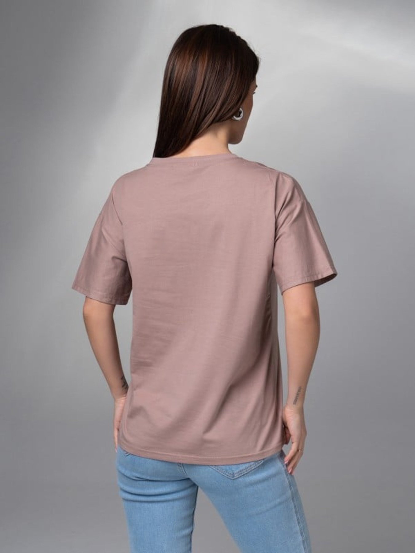 Футболка ISSA Plus модель WN20-617_темно_бежевый Футболка ISSA Plus модель WN20-617_темно_бежевый Фото