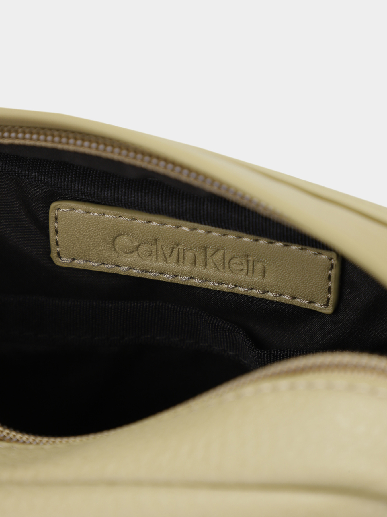 Сумки Calvin Klein модель K50K511606-MSS Фото