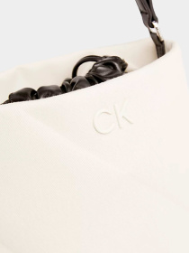 Сумки Calvin Klein модель K60K611752-PC4 Фото