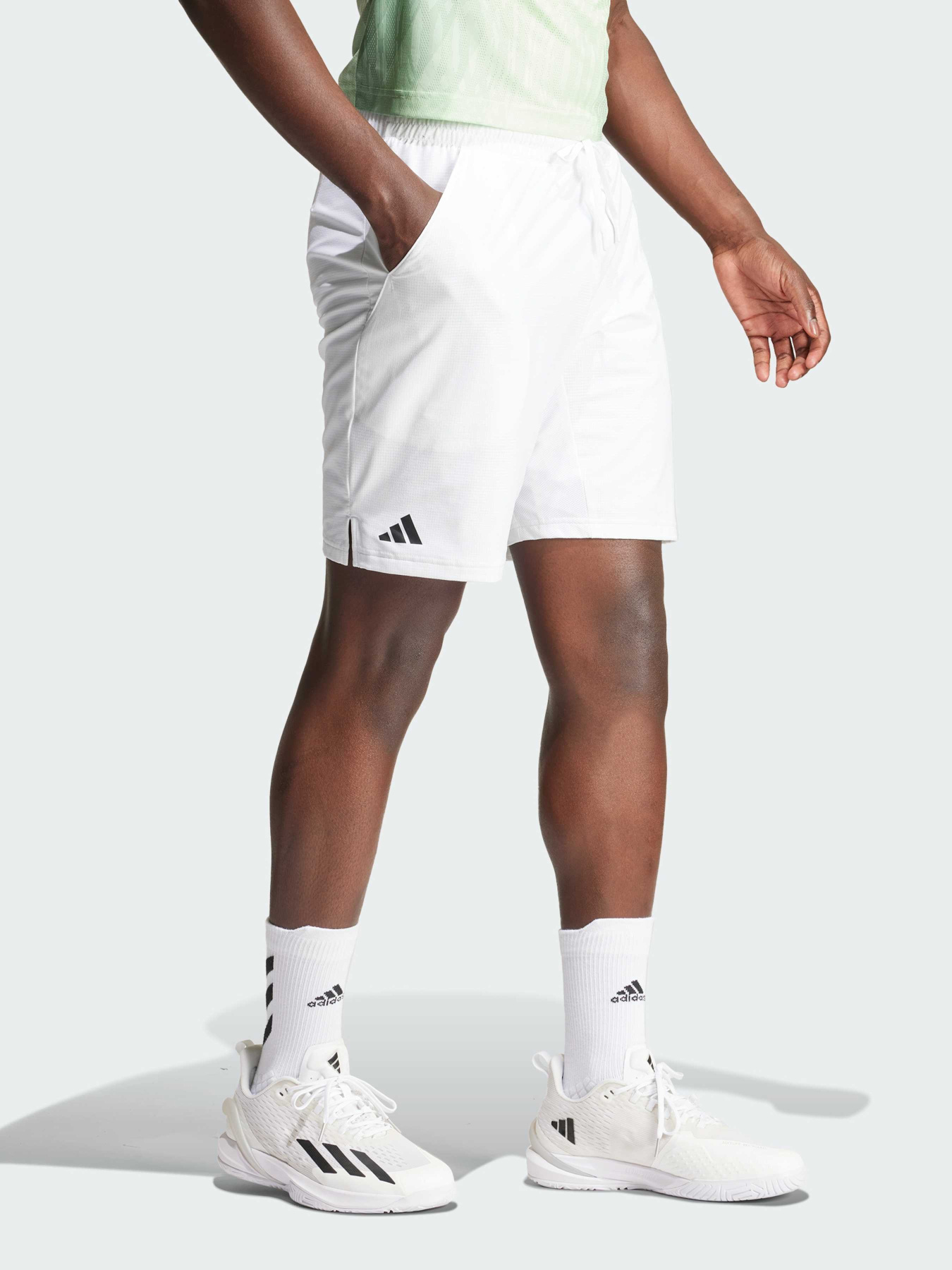 Шорти спортивні Adidas модель IQ4731 Фото