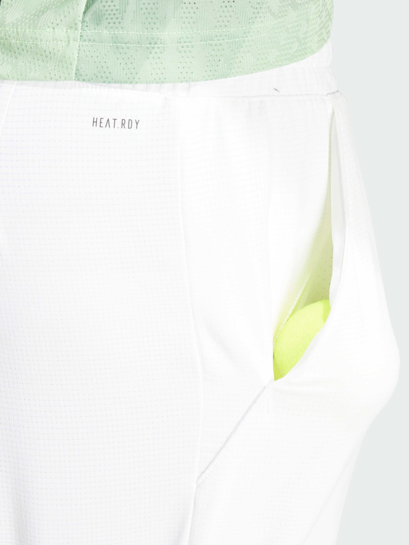 Шорты спортивные Adidas модель IQ4731 Фото