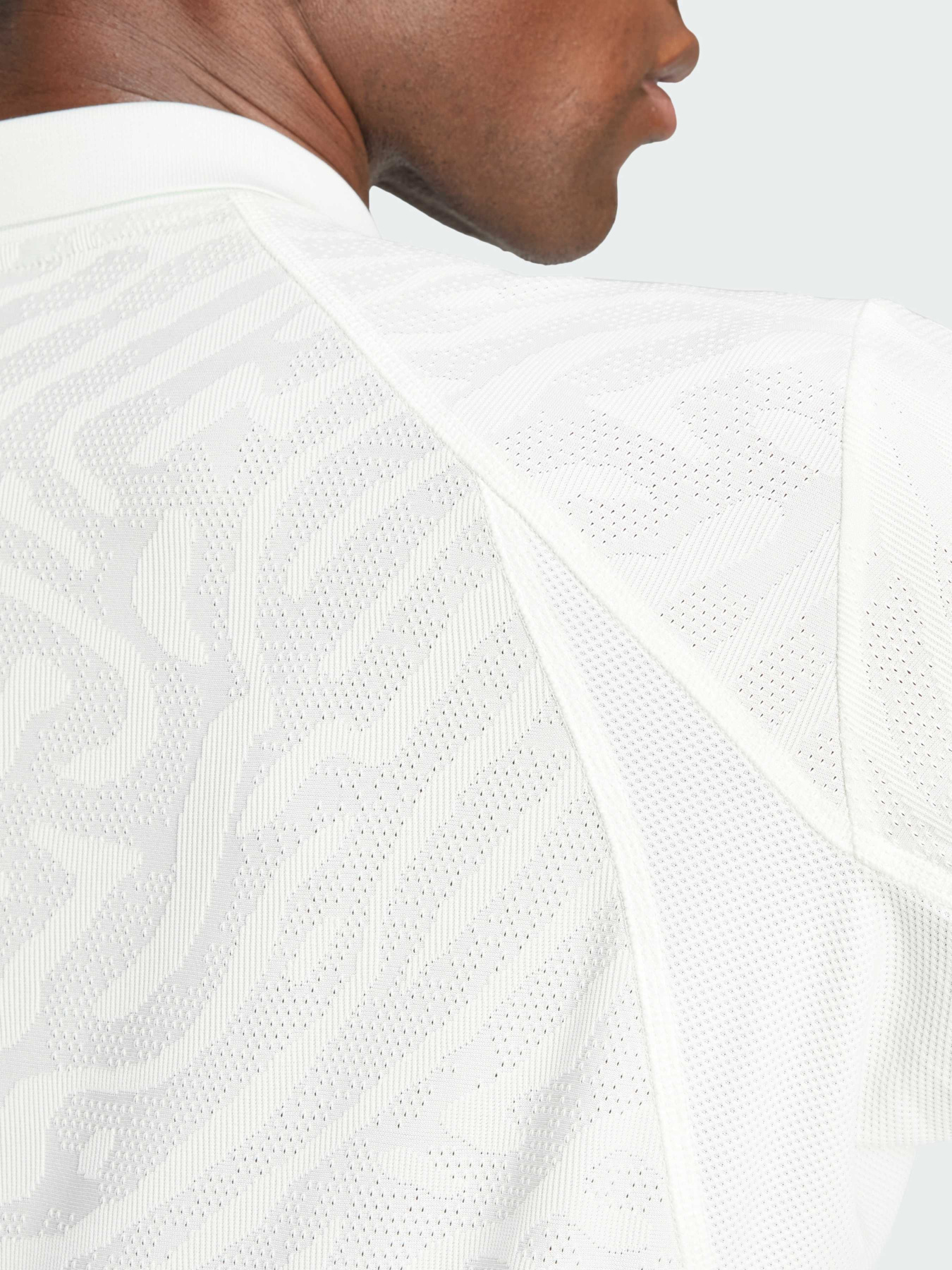 Футболка спортивная Adidas модель IL7383 Фото