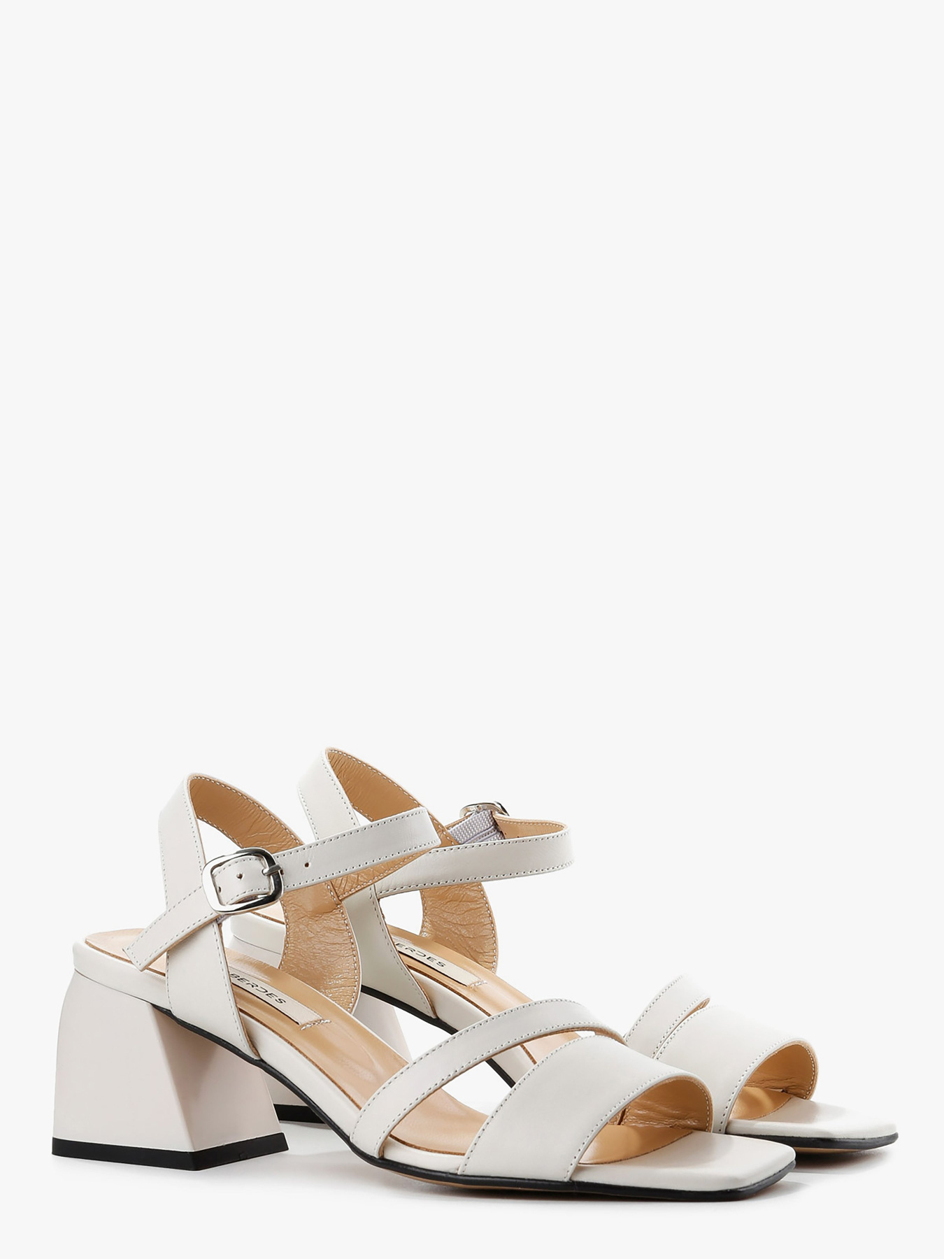 Босоніжки LeBERDES модель 00000017036 Босоніжки LeBERDES модель 00000017036 Фото