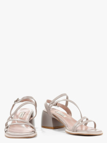 Босоніжки LeBERDES модель 00000017128 Фото