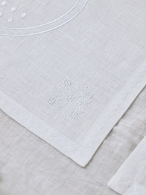 Набір з 2-х серветок столових з льону з машинною вишивкою "Білим по білому" GNIZDO модель LTNMEEC-002 Набір з 2-х серветок столових з льону з машинною вишивкою "Білим по білому" GNIZDO модель LTNMEEC-002 Фото