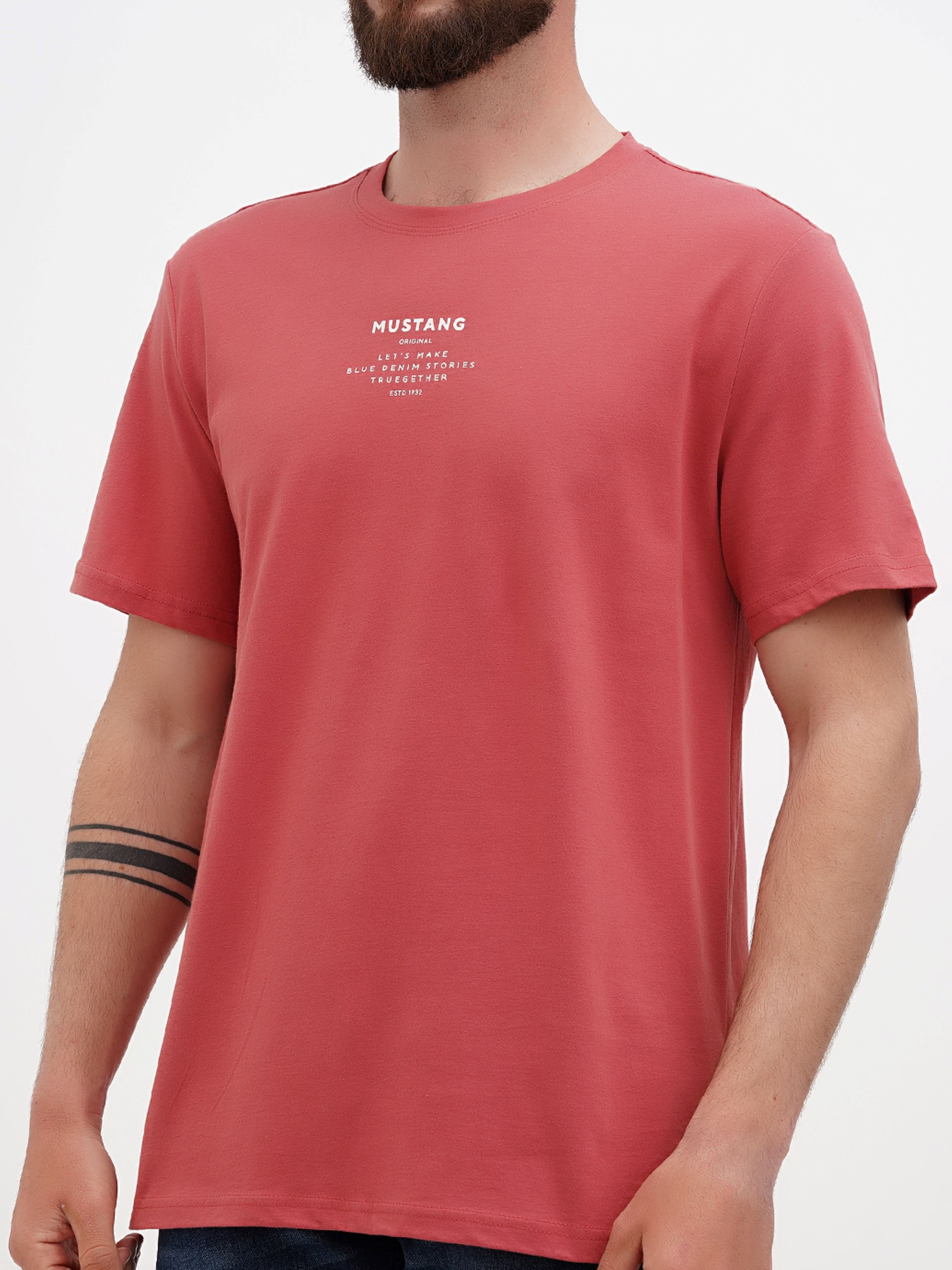 Футболка Mustang Jeans модель 1013806 Фото