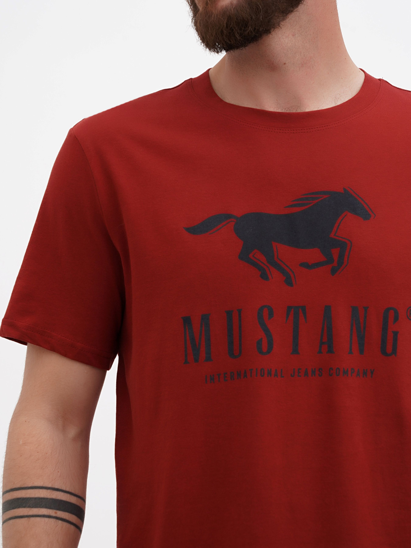 Футболка Mustang Jeans модель 1014083 Фото
