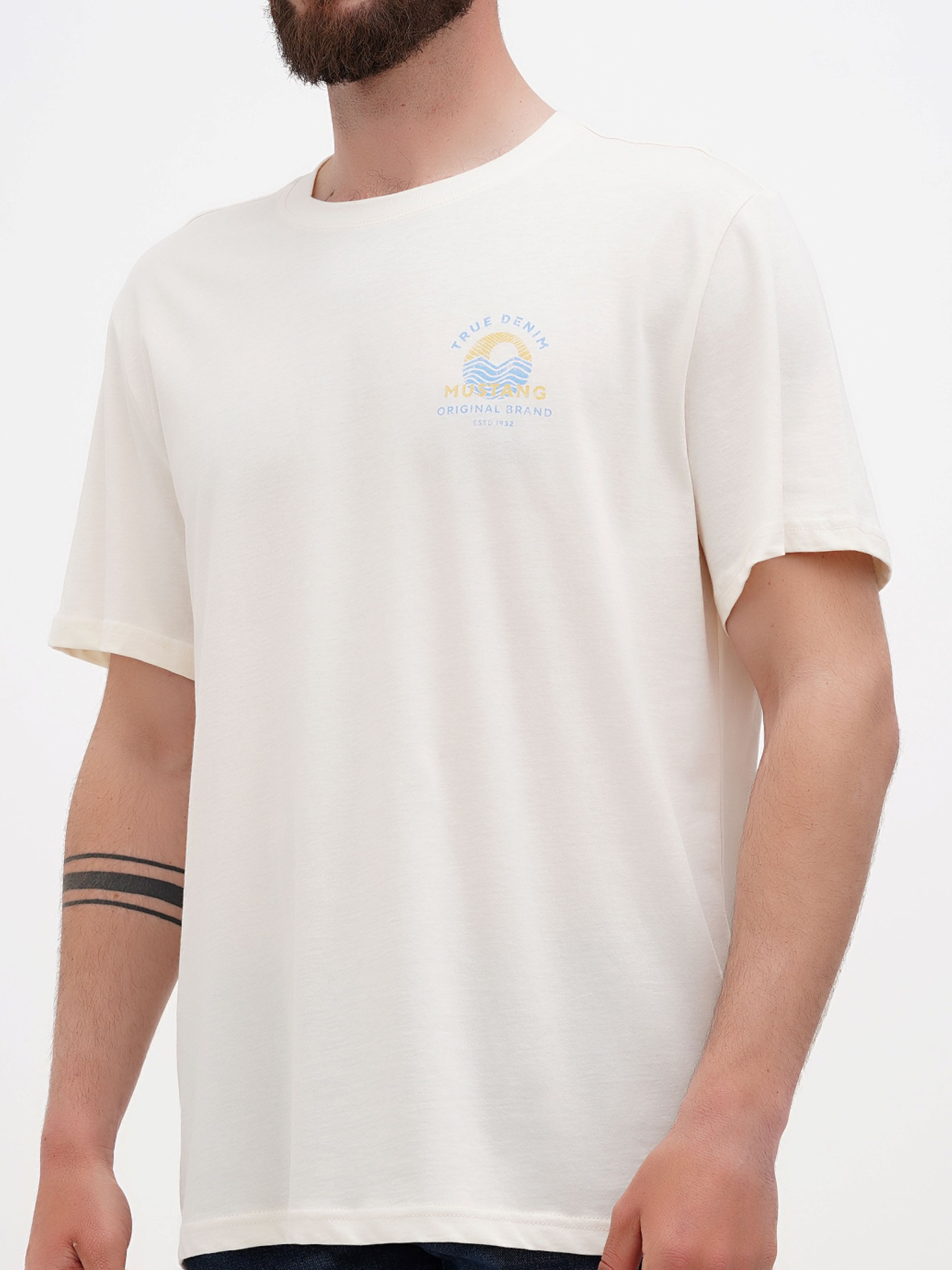 Футболка Mustang Jeans модель 1013836 Фото