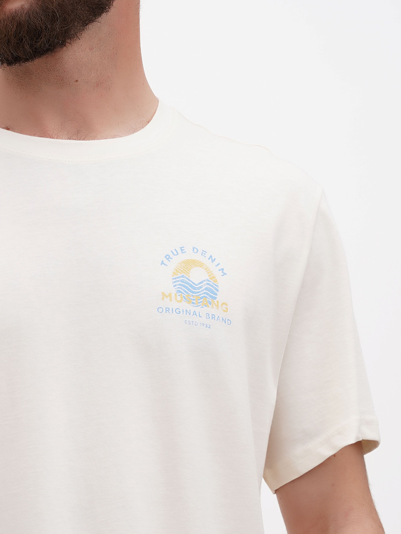 Футболка Mustang Jeans модель 1013836 Фото