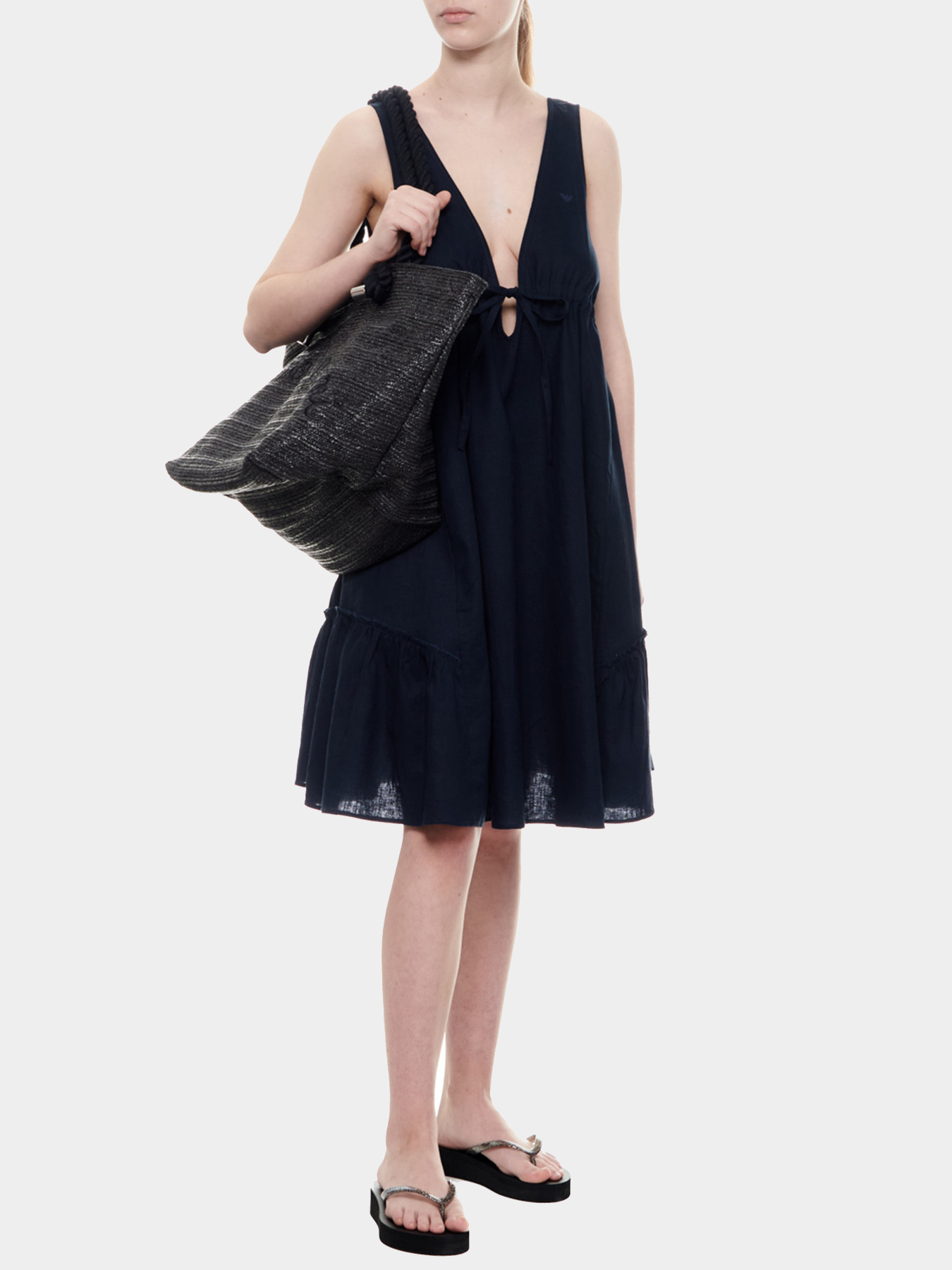 Платья Emporio Armani модель 262682-4R337-00135 Фото