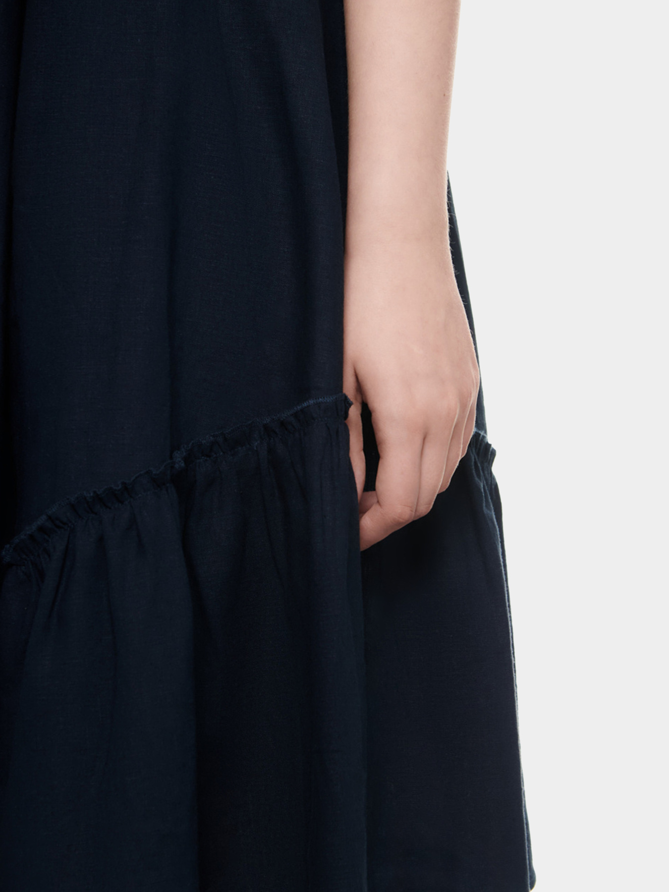 Платья Emporio Armani модель 262682-4R337-00135 Фото