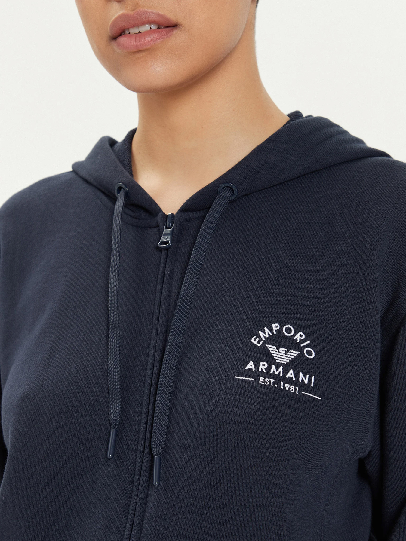 Худи и свитшоты Emporio Armani модель 164838-4R276-00135 Фото