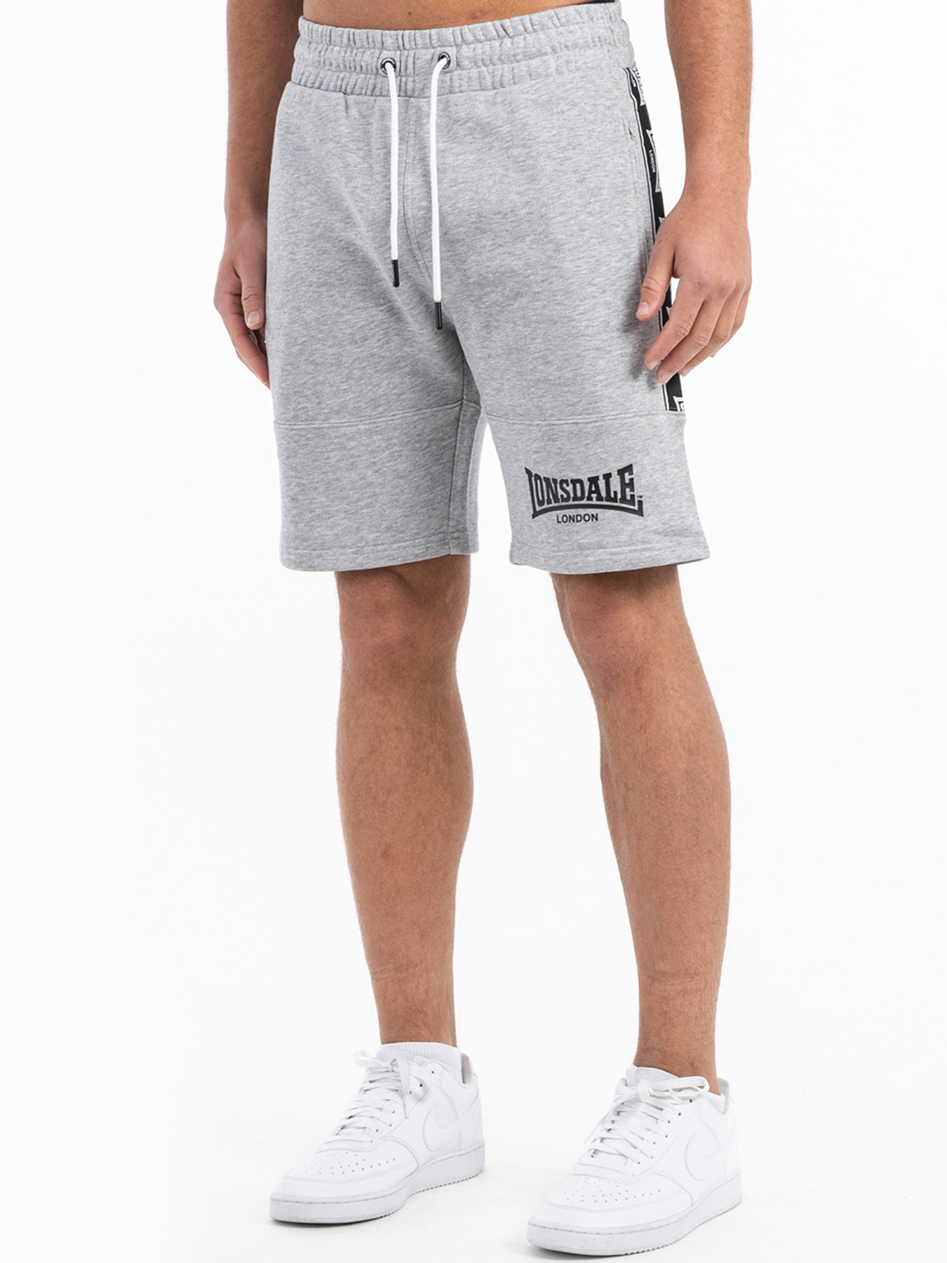 Повседневные шорты Lonsdale Scarvell модель 117566 Фото