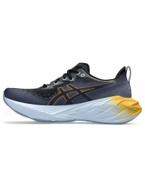 Кросівки для бігу Asics Novablast 4 модель 1011B693-001 Фото
