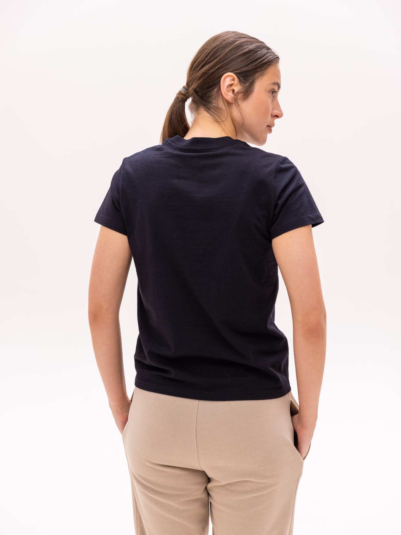 Футболка Роза модель 231107_black Фото