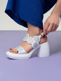 Босоніжки ISSA Plus модель OB2-482_белый Босоніжки ISSA Plus модель OB2-482_белый Фото