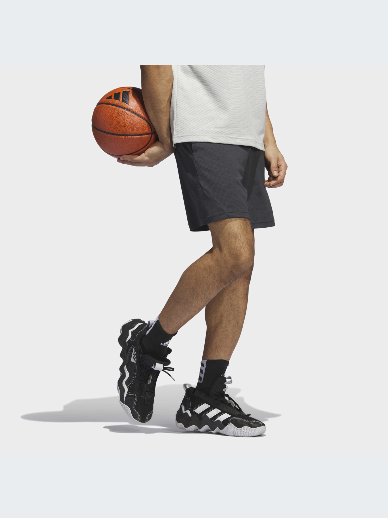 Шорты спортивные Adidas модель IL2257 Фото