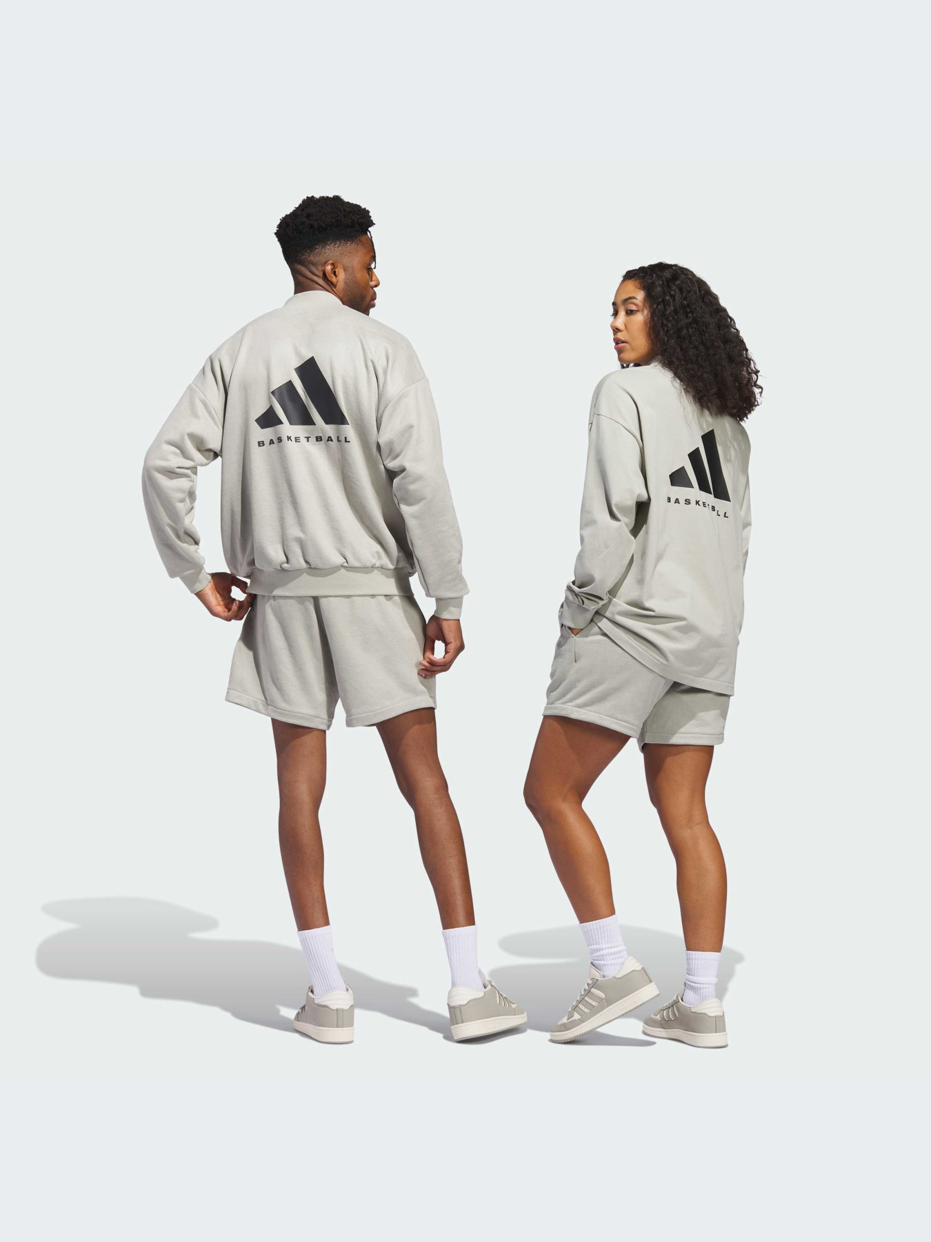 Шорты спортивные Adidas модель IN7701 Фото