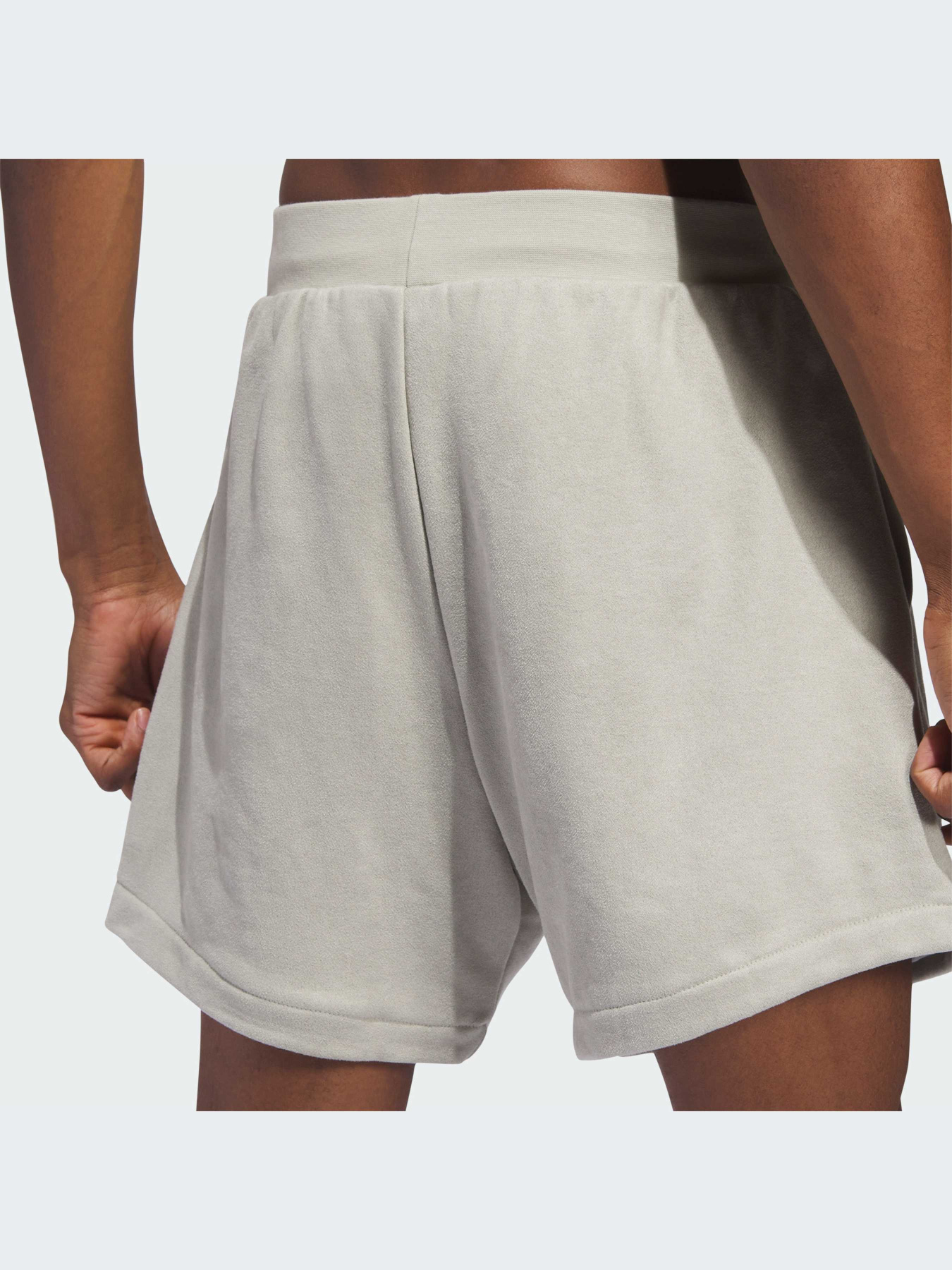 Шорты спортивные Adidas модель IN7701 Фото