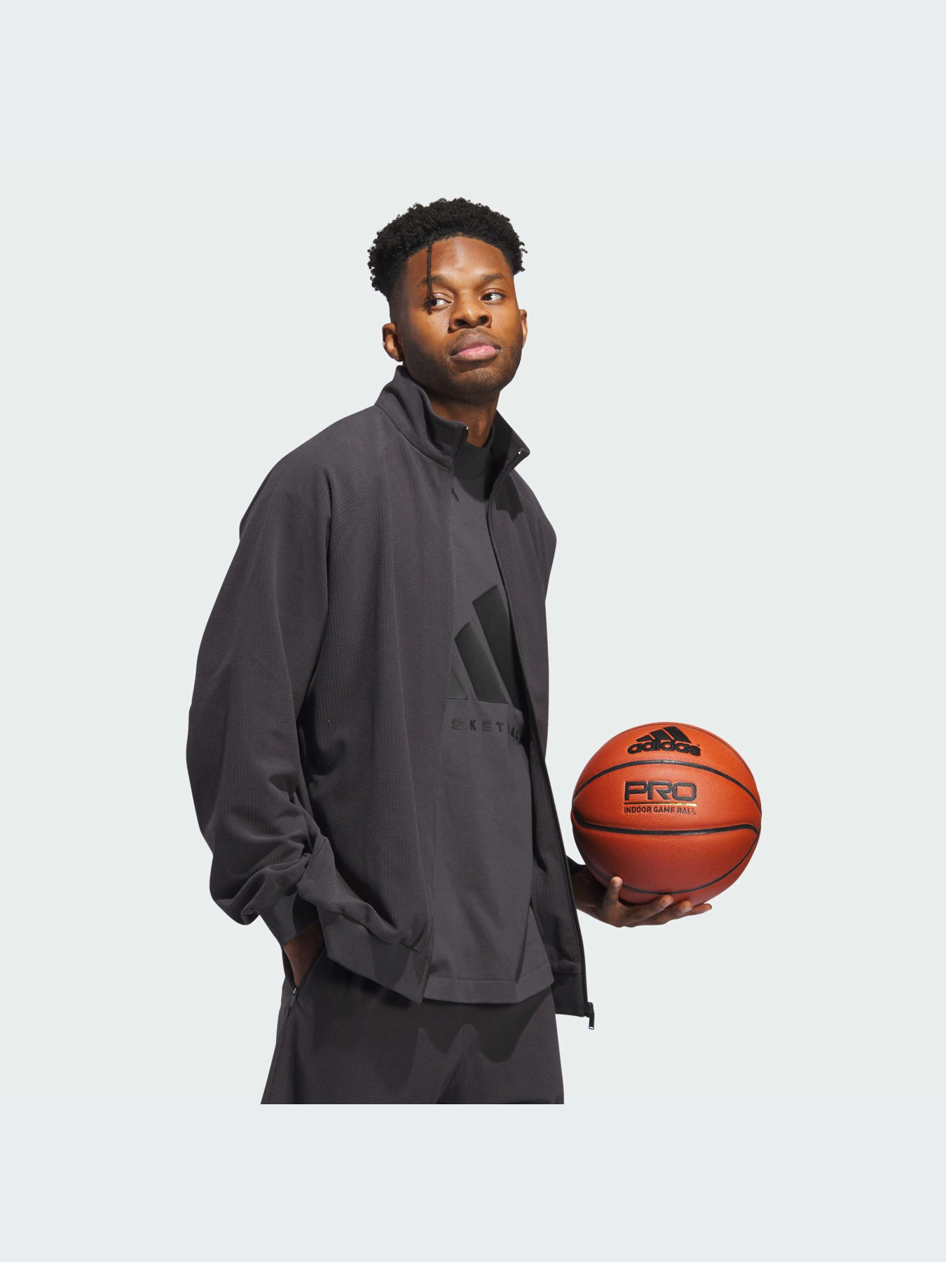 Кофта спортивная Adidas модель IT2471 Фото