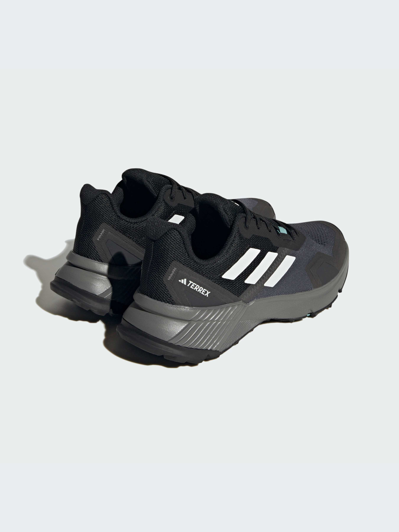 Кроссовки для бега Adidas Terrex модель IF5030 Фото