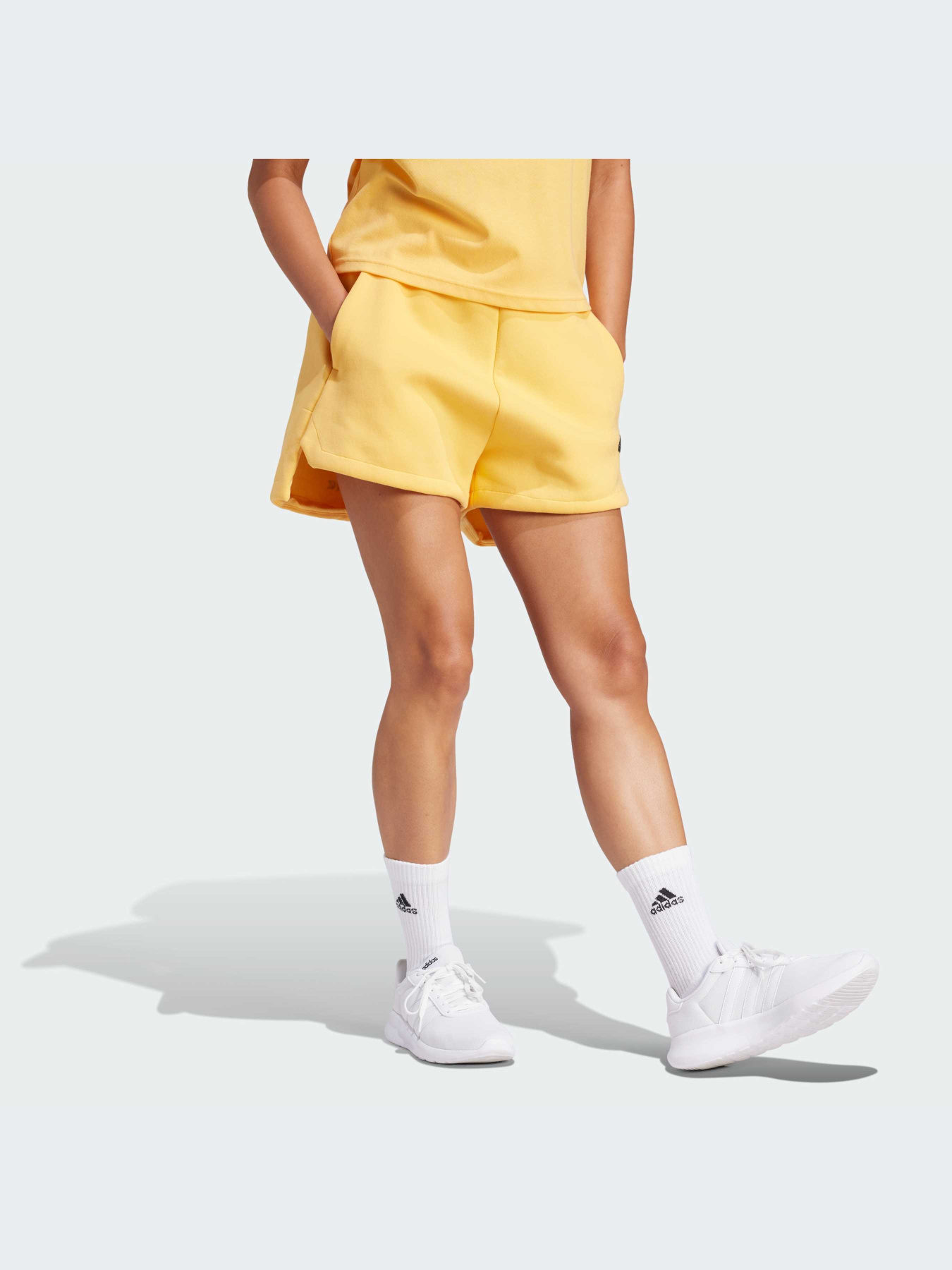 Шорты Adidas ZNE модель IS3927-KZ Фото