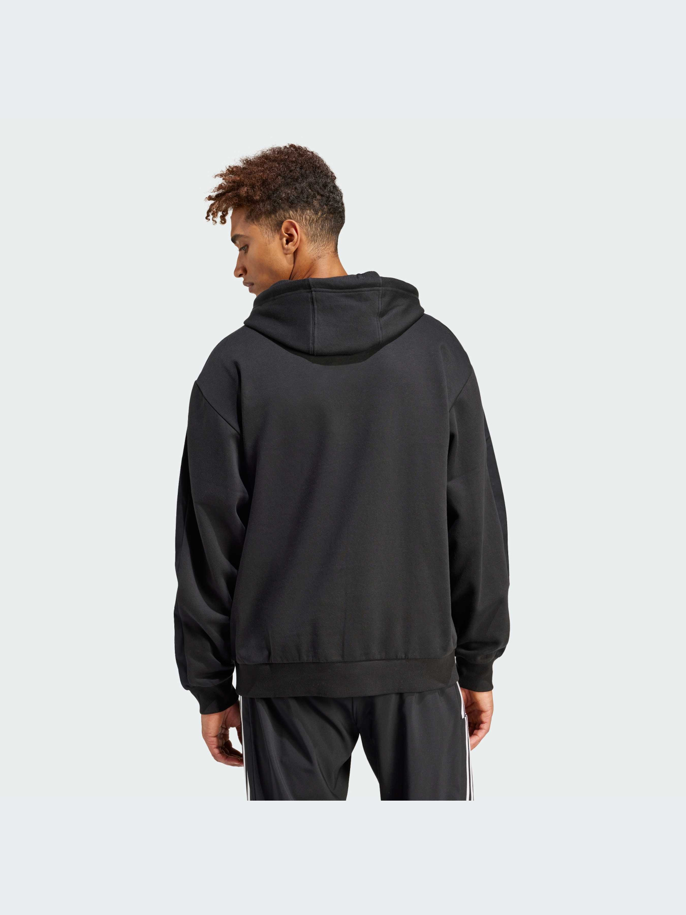 Худи и свитшоты Adidas Tiro модель IV8126-KZ Фото