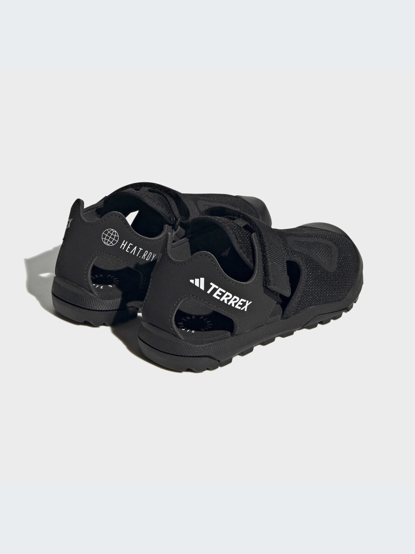 Сандалии Adidas модель HQ5835 Фото