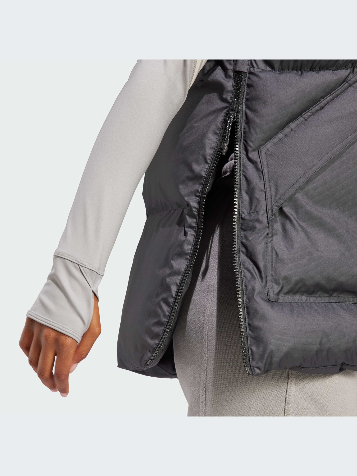 Утепленный жилет Adidas by Stella McCartney модель HZ9133 Фото