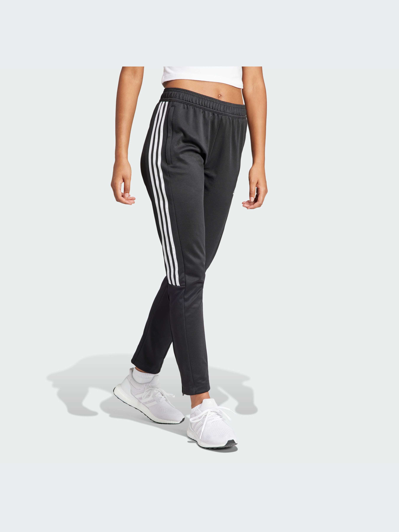 Штани повсякденні Adidas Tiro модель IS4554 Фото